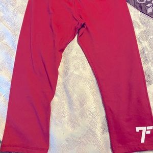 7FIVE Capri Leggings